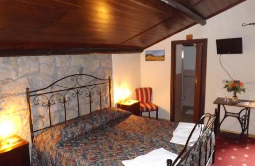 Rovittello Hotel | Albergo Diffuso Borgo Santa Caterina "Vintage"
