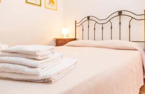 San Vero Milis Apartamento | Albergo Residenziale Menhirs