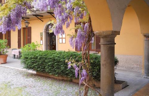 Sulzano Hotel | Albergo Ristorante Aquila