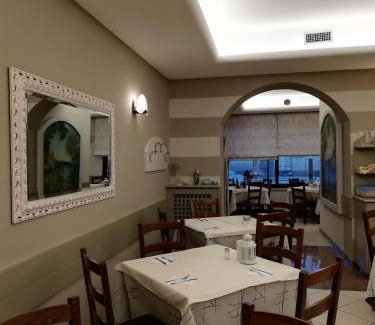 Costermano Hotel | Albergo Villa Eva