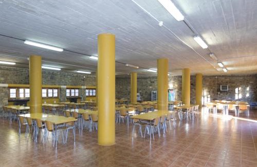 Cortes de la Frontera Hostal | Albergue Inturjoven Cortes De La Frontera