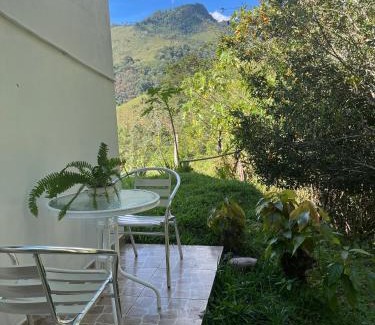 Pozuzo Cama Y Desayuno | Albergue Turístico Gstir