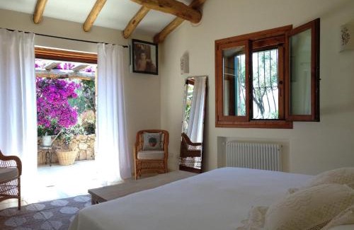 Rudalza Cama Y Desayuno | Albero Capovolto