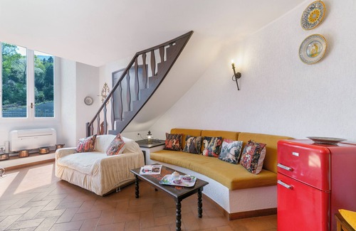 Carciano Apartamento | Albert Castle Apt, Baveno, Italy