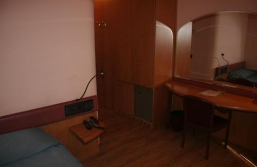 Ponte Seveso Hotel | Albert Hotel