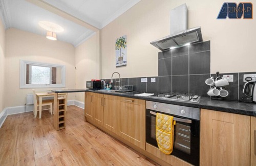 Gourock Casa | Albert Road 3Bed With Parking