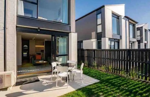 Albert Town Casa | Albert Town, Wānaka Townhouse - Toi Toi