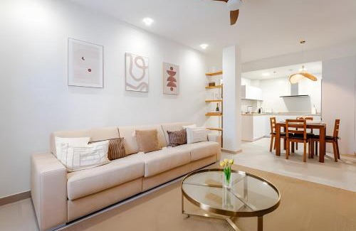 San Felipe Neri Apartamento | AlbertHouse - Lujoso Apartamento en el Centro de Málaga