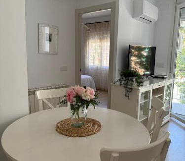 Alcala de Henares Apartamento | ALCALA LUXURY piso de 80m con 3 habitaciones 2 baños y terraza