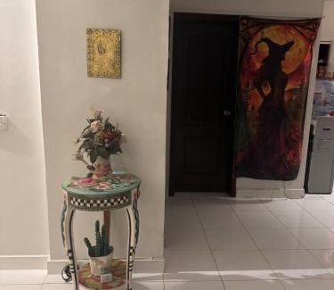 Khokhar Maira Apartamento | Alchemist Abode - Country Club Apartments