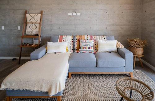 Pisco Apartamento | Aldea 2BR Ocean View and Kamado BBQ for 6