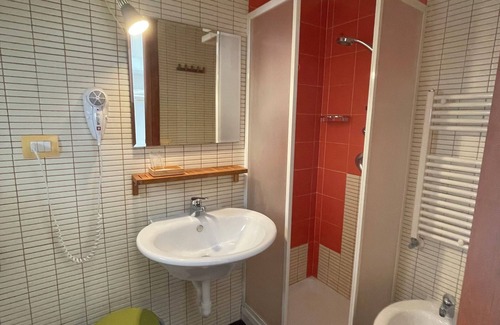 Matera Casa | Alderi room rentals, rooms with private bathrooms