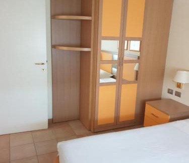 Zona XXX Castel Fusano Apartamento | Ale's residence