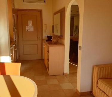 Zona XXX Castel Fusano Apartamento | Ale's residence