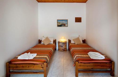 Longos Apartamento | Alekos House