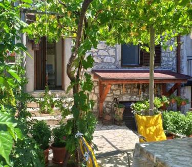 Donje Polje Casa | Aleksa