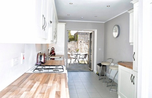Leixlip Cabaña | Alensgrove Cottages No. 02