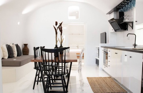 Episkopi Gonias Villa | Aleria Luxury Cave Santorini (piscina privada)