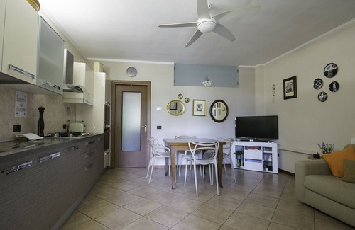Padenghe sul Garda Apartamento | Alessandra 2 Apartment by Wonderful Italy
