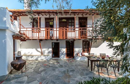 Skopelos Villa | Aletri Pool Cottage