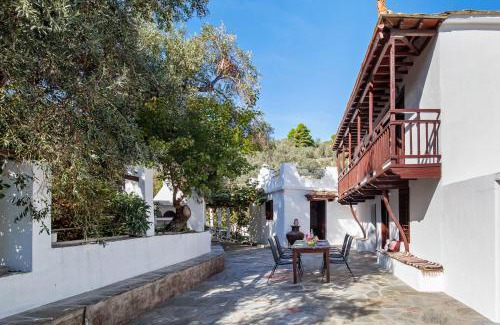 Skopelos Villa | Aletri Pool Cottage