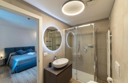 Como Apartamento | Alex's Luxury Lake View Apt Pool and Tennis