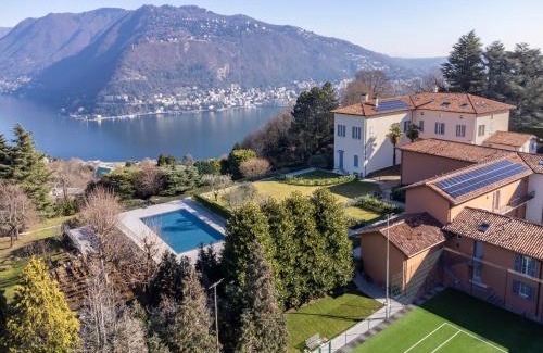 Como Apartamento | Alex's Luxury Lake View Apt Pool and Tennis