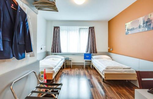 Niederdorf Casa | Alexander Guesthouse Zurich Old Town