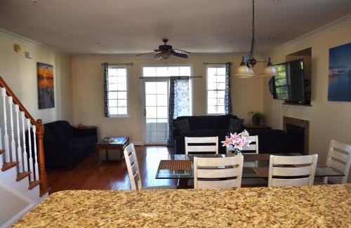 Ocean City Casa | Alexander Mini Mansions 202A
