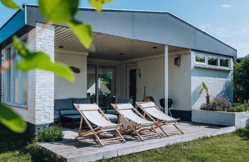 Ouddorp Casa | Alexanderpark 13 - Ouddorp Vieux village NOT INTENDED FOR COMPANY OR WORK-RELATED STAYS