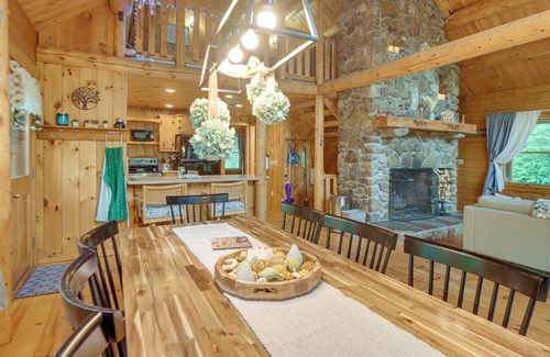 Alexandria Cabina | Alexandria Cabin w/ Patio, Grill & Deck