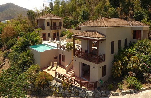 West End Villa | 💜 Alfresco Villa ... disfrute el verano de 2019 desde $ 475 para 2 personas
