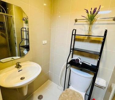 Santo Cristo Hotel | ALG's Place Quezon City