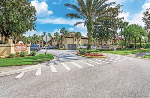 Solivita Condominio | Alhambra at Poinciana 1BR Suite Saturday Check-In