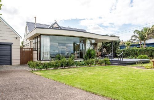 Blackpool Casa | Alhambra - Stay Waiheke