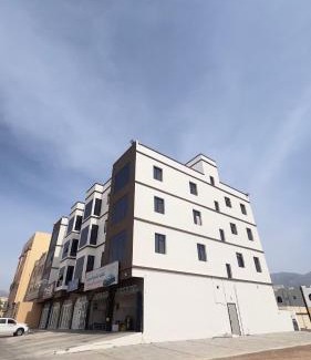 Al Hamra Apartamento | Alhamra Arc
