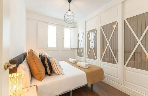 Santa Catalina Apartamento | Alhondiga Central Suite By Valcambre