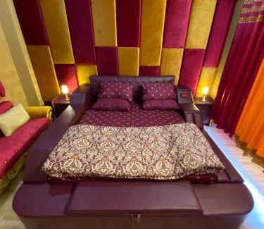Bhurban Apartamento | ALI Luxury & Executive Apartments & Cottages Near PC Bhurban - Cooling & Heating Inverter-Gas Blow Heater-Full Kitchen-Mountain View-Lawn-Play Area-55 inches LED-WIFI-Lift- Free Breakfast