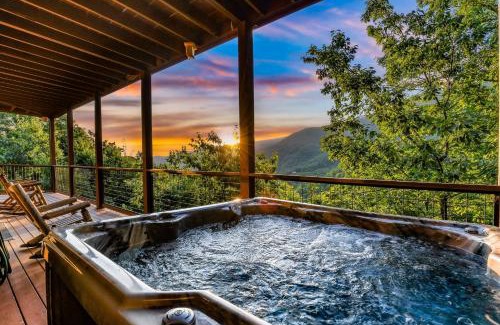 Gatlinburg - Pigeon Forge Casa | Ali's Dream cabin