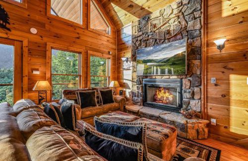 Gatlinburg - Pigeon Forge Casa | Ali's Dream cabin