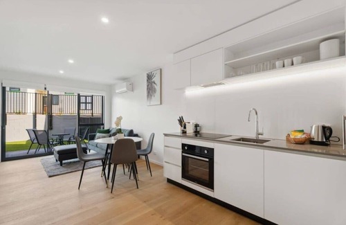 Albert Town Casa | Alice of Alberttown S