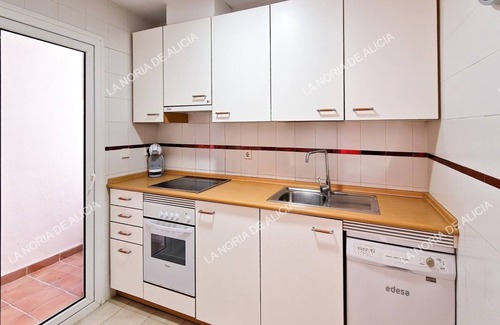 San Luis de Sabinillas Apartamento | La Noria de Alicia. Su casa en la Costa del Sol. Primera línea con vistas al mar
