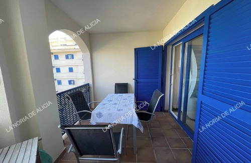 San Luis de Sabinillas Apartamento | La Noria de Alicia. Su casa en la Costa del Sol. Primera línea con vistas al mar
