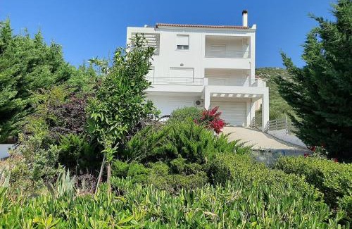 Kymi-Aliveri Casa | ALIVERI FLAT WITH SEA VIEW