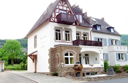 Alken Apartamento | Vrbo Property