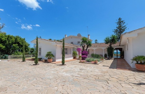 Guadalmina Villa | All About Villa La Sirena