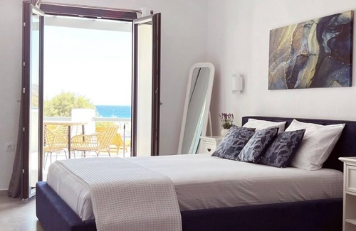 Ampelas Condominio | All Blue Suites