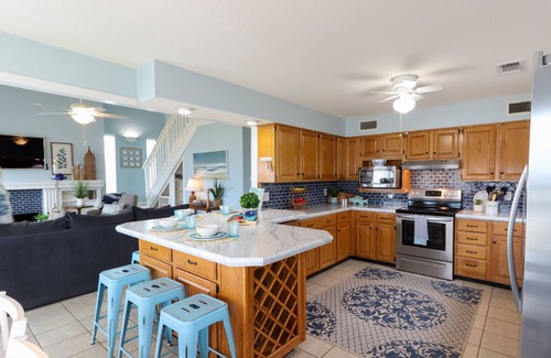 Pointe San Luis Casa | All Decked Out- 5 Decks with Beach & Bay Views
