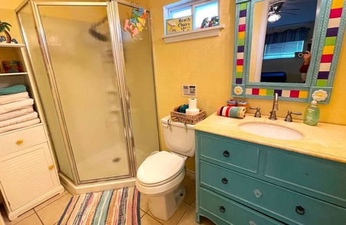 Palm Harbor Casa | All Decked Out for Vacationers
