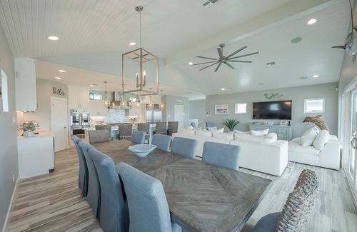 Port Aransas Casa | All Decked Out | Private Pool, Hot Tub, Game Room